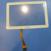 tachskrin-Samsung-GT-P7500-beliy-l37149