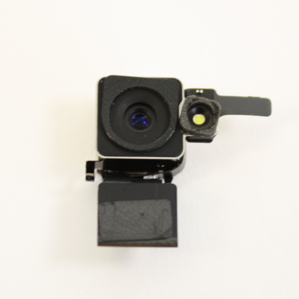 5b2bd532-2523-4838-8fc5-096d46da1588iphone-4-camera-removed-full