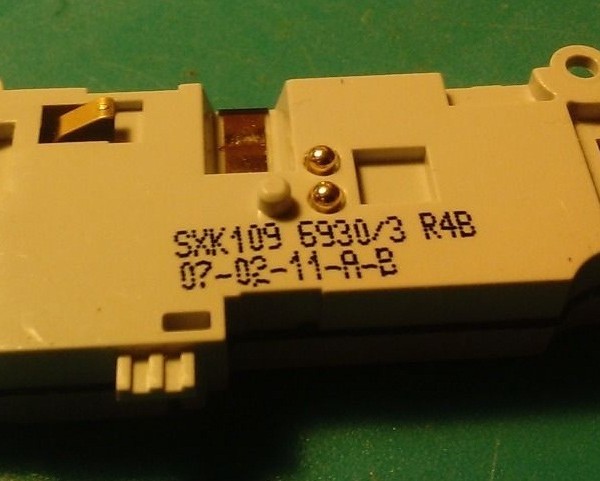 2360856863