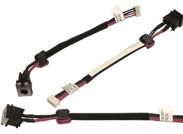 razem-pitaniya-dlya-noutbuka-toshiba-satellite-e105-s1402-e105-s1602-e105-s1802-series_08b15d4e18a9507_800x600_1